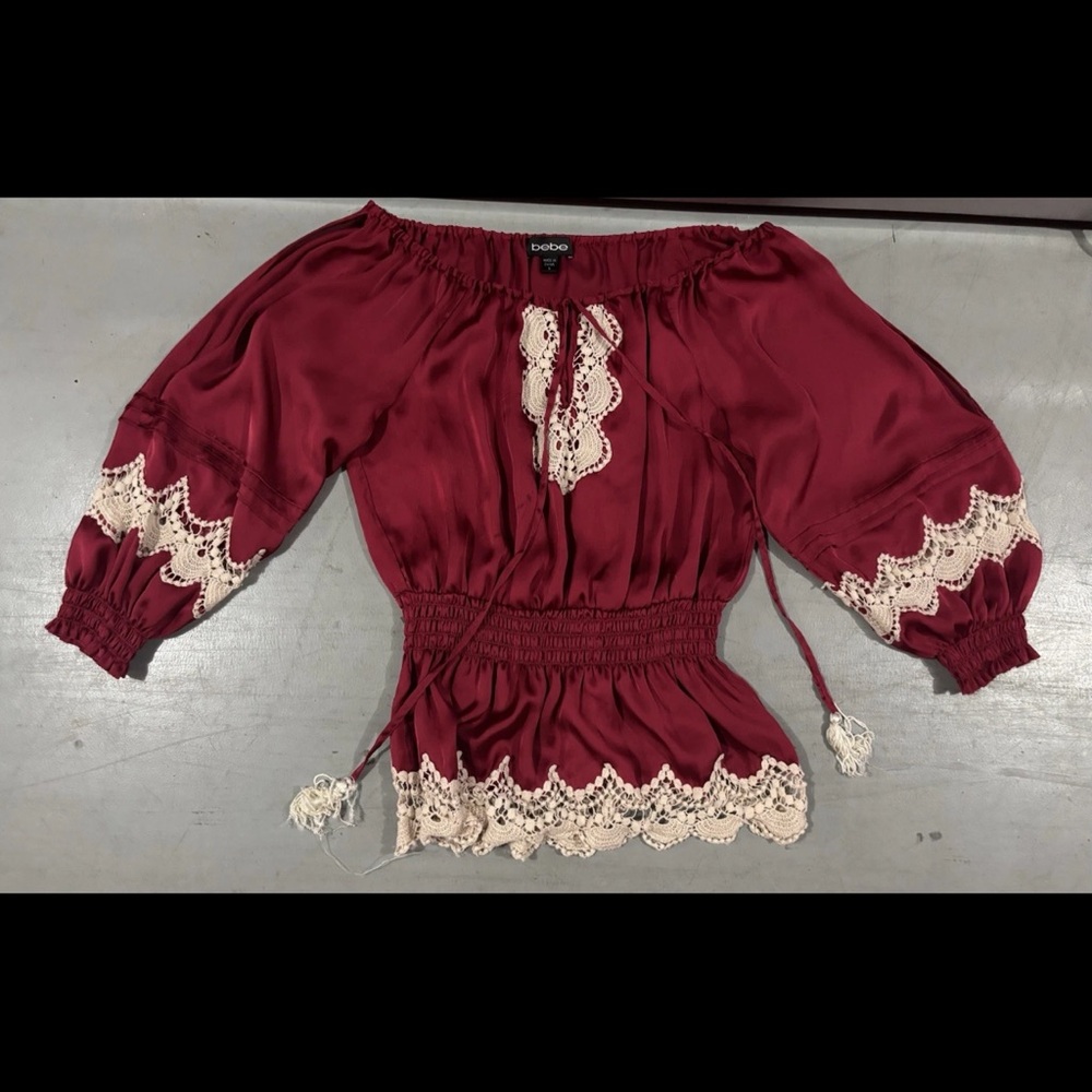 Bebe Vintage Y2K Burgundy Off The Shoulder Top Ivory Lace Trim Smocked Top SZ.S